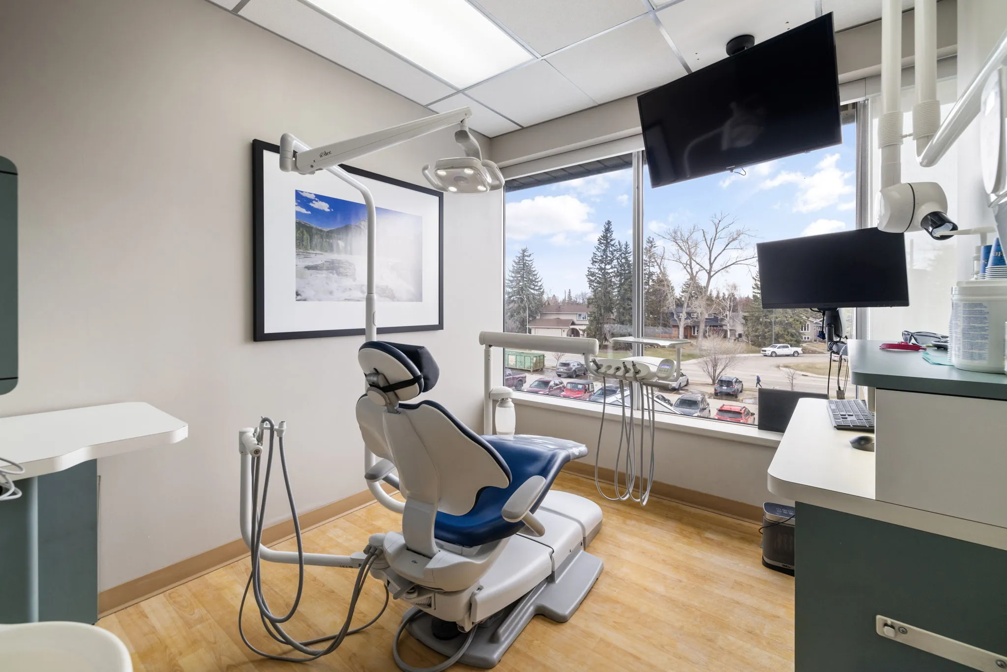 dental chair equipment
